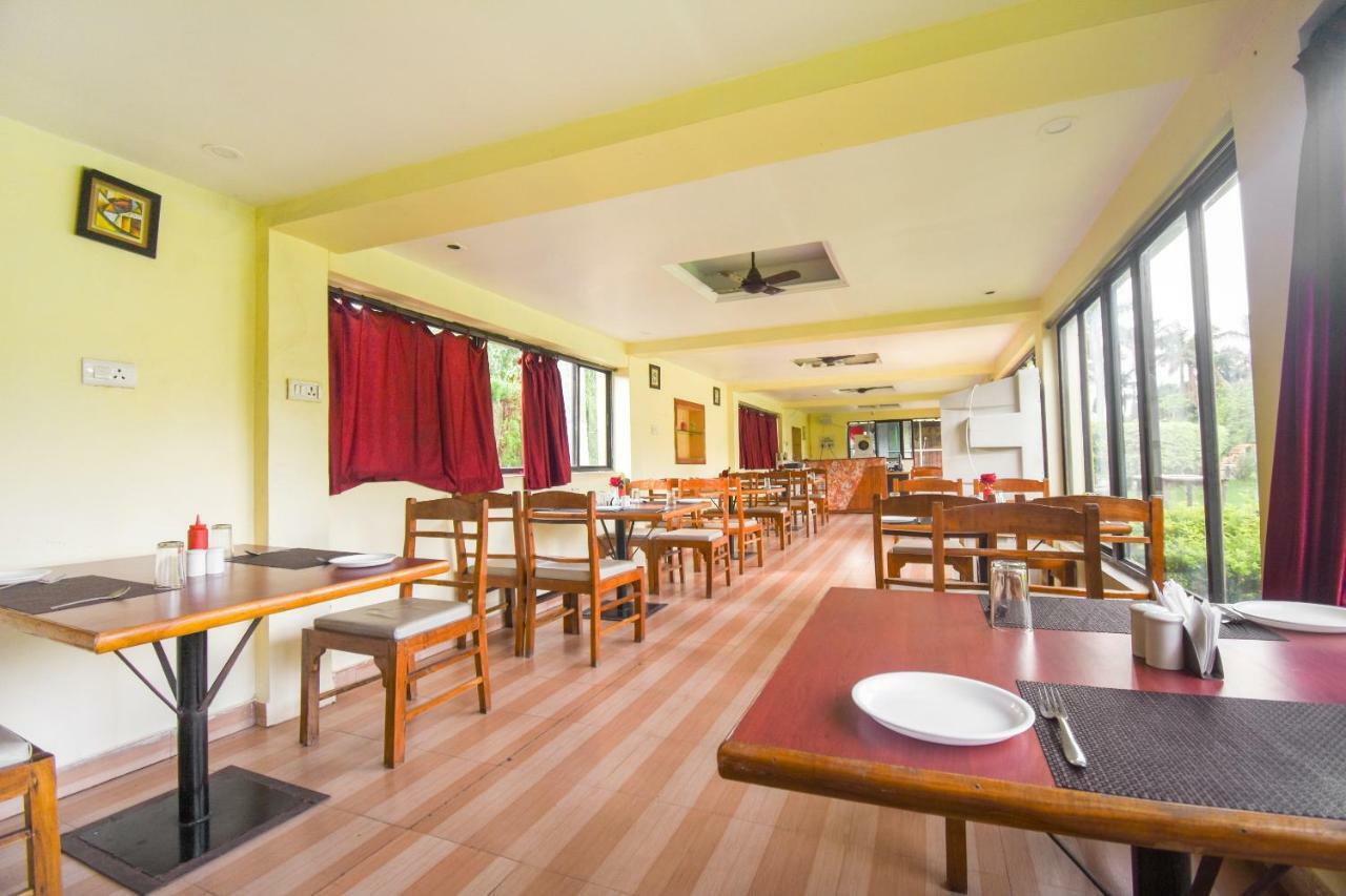 Oyo 47464 Hotel The Country Club Bilāspur Dış mekan fotoğraf
