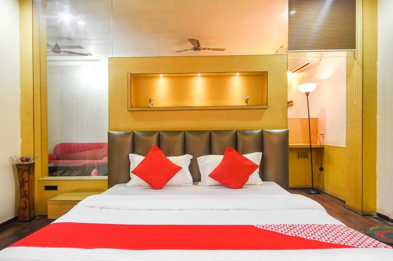 Oyo 47464 Hotel The Country Club Bilāspur Dış mekan fotoğraf